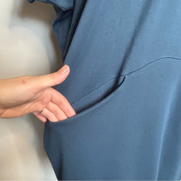 The Tiny Closet Peacock Blue Painter Dress, Medium - Picture 8 of 13